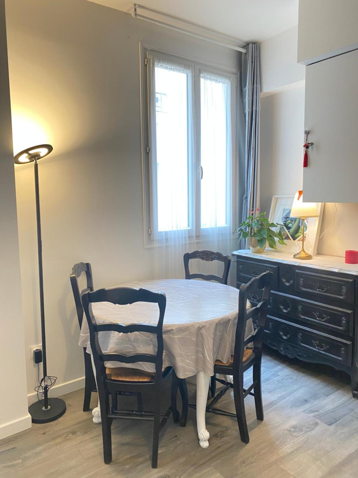 Chic Appartement 2 Bedrooms Phantheon Notre Dame Paris Exterior foto